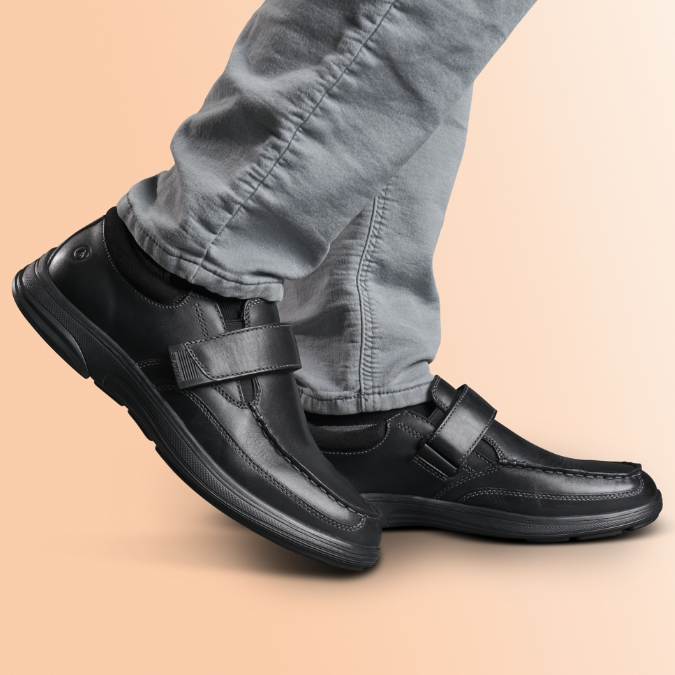 Diabetic footwear mens dress shoes featured
